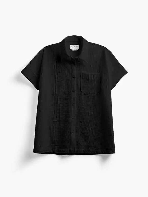 Women'S Ministry of Supply Black Women'S Hybrid Seersucker Short Sleeve Shirt