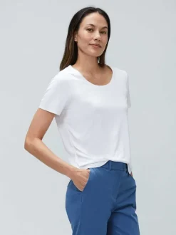 Women'S Ministry of Supply White Women'S Luxe Touch Tee